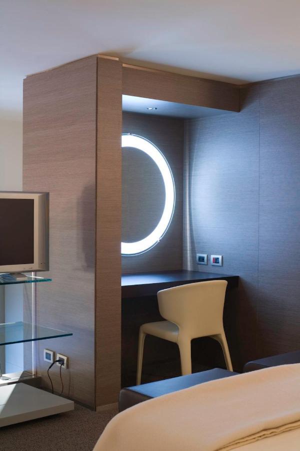 Una Hotels T Hotel Cagliari Kültér fotó