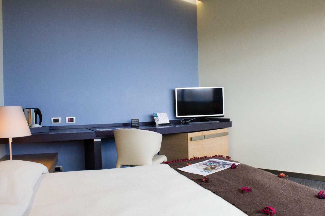 Una Hotels T Hotel Cagliari Kültér fotó